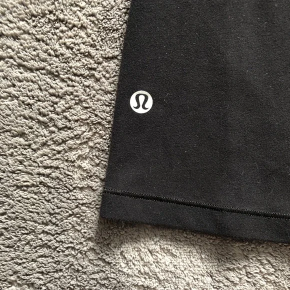 Lululemon tank top - Picture 3 of 3